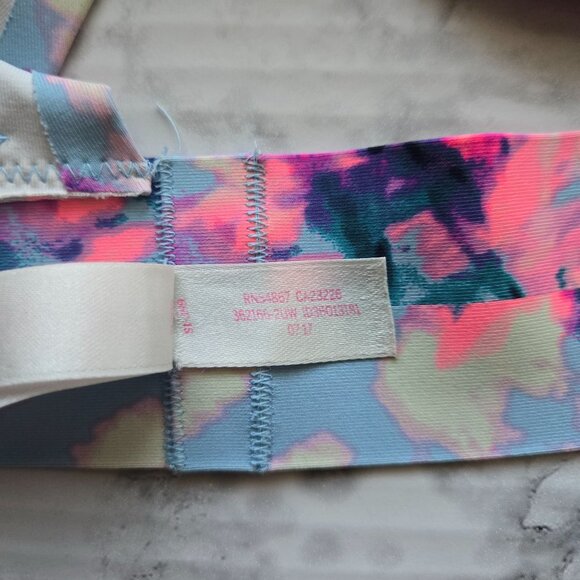 Victoria's Secret Pink Strappy Tie-Dyed Sports Bralette Sz M - Picture 12 of 13